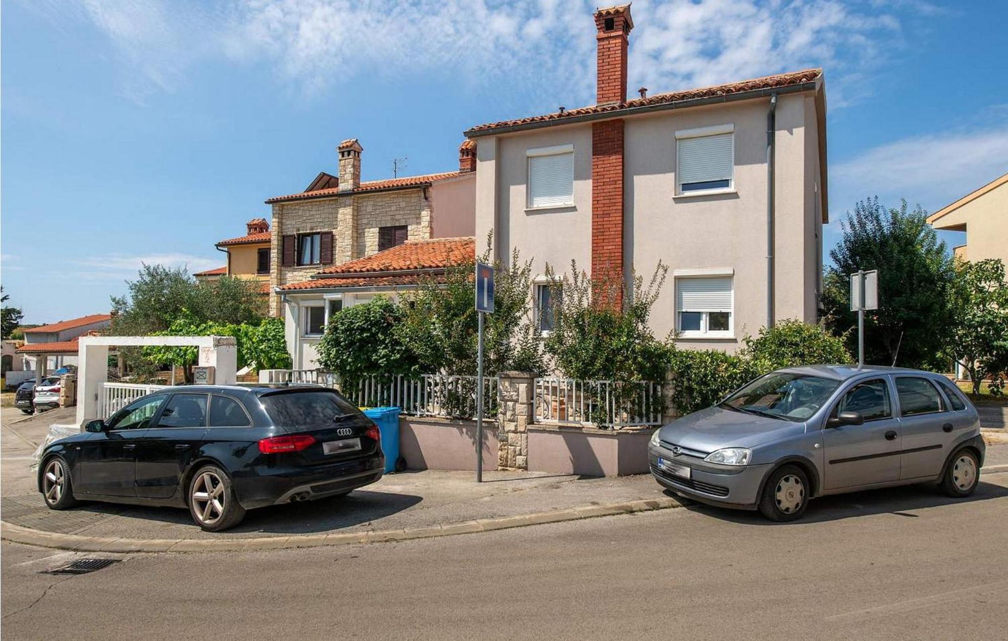 Apartman Nevera